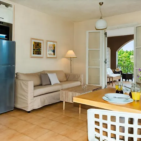 Windward At Captains * Фискардон